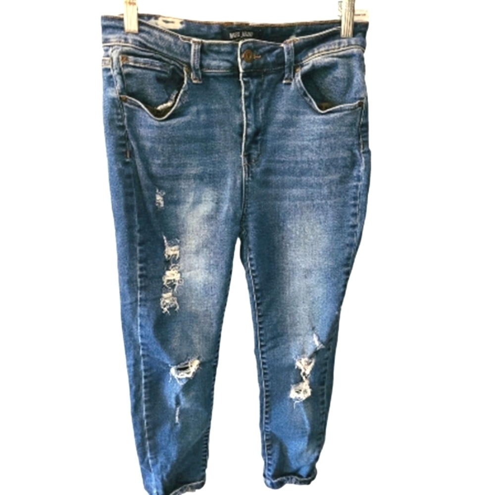 WAX Boyfriend Distressed Medium Wash Jeans Size 11